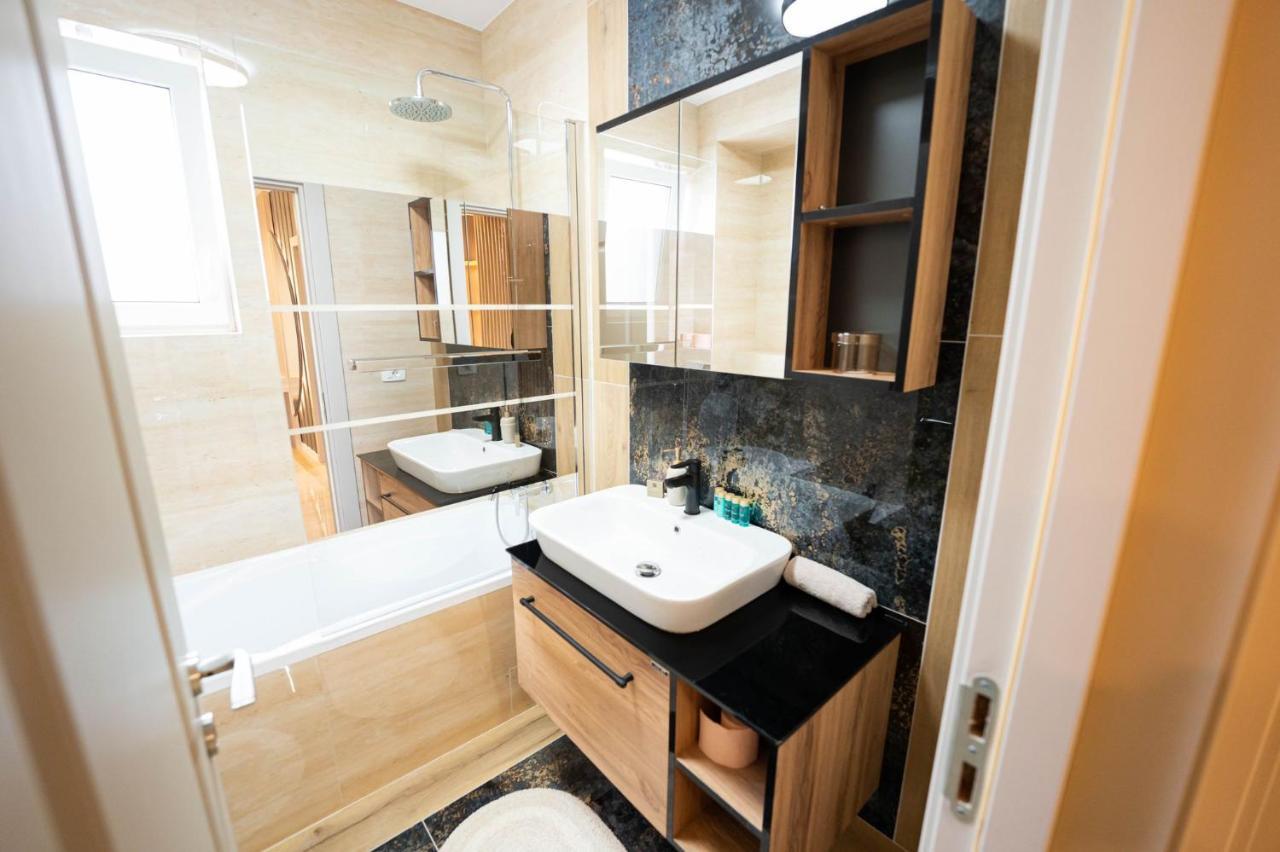 Filadelfia Apartment Сучеава Екстериор снимка